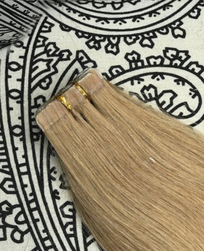 Luxury Tape-In Hair Extension #18  Beach Sand