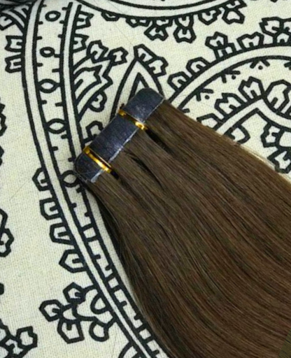 Luxury Tape-In Hair Extension #4 Toffee